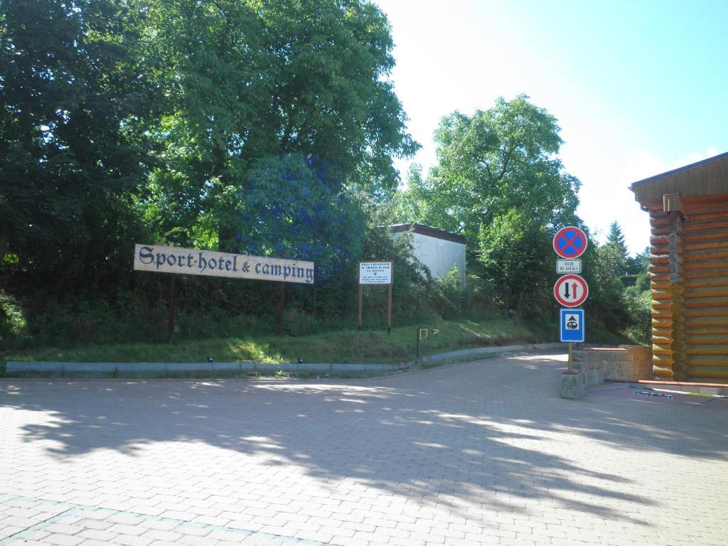 Sport-Hotel Sibenicni Vrch Mnichovice Exterior photo
